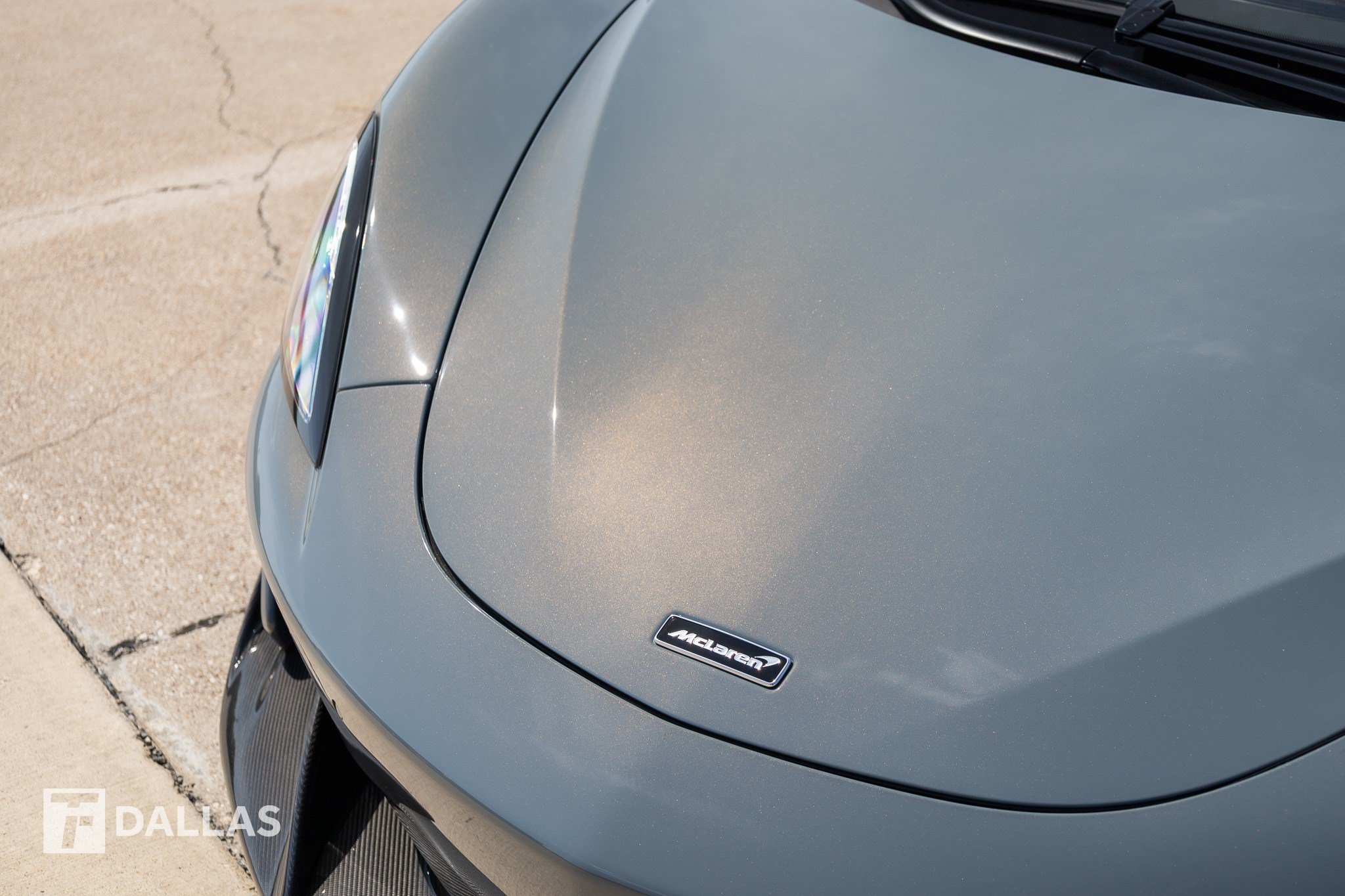 Used 2020 McLaren 600LT Spider RWD image 3