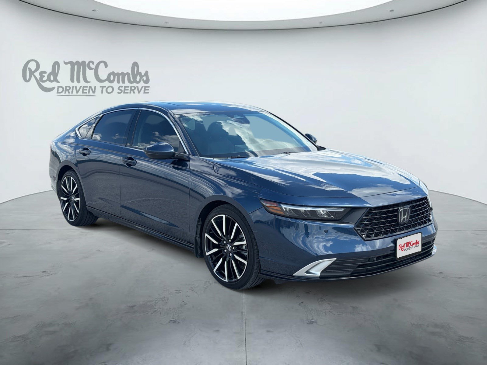Used 2024 Honda Accord Touring image 3