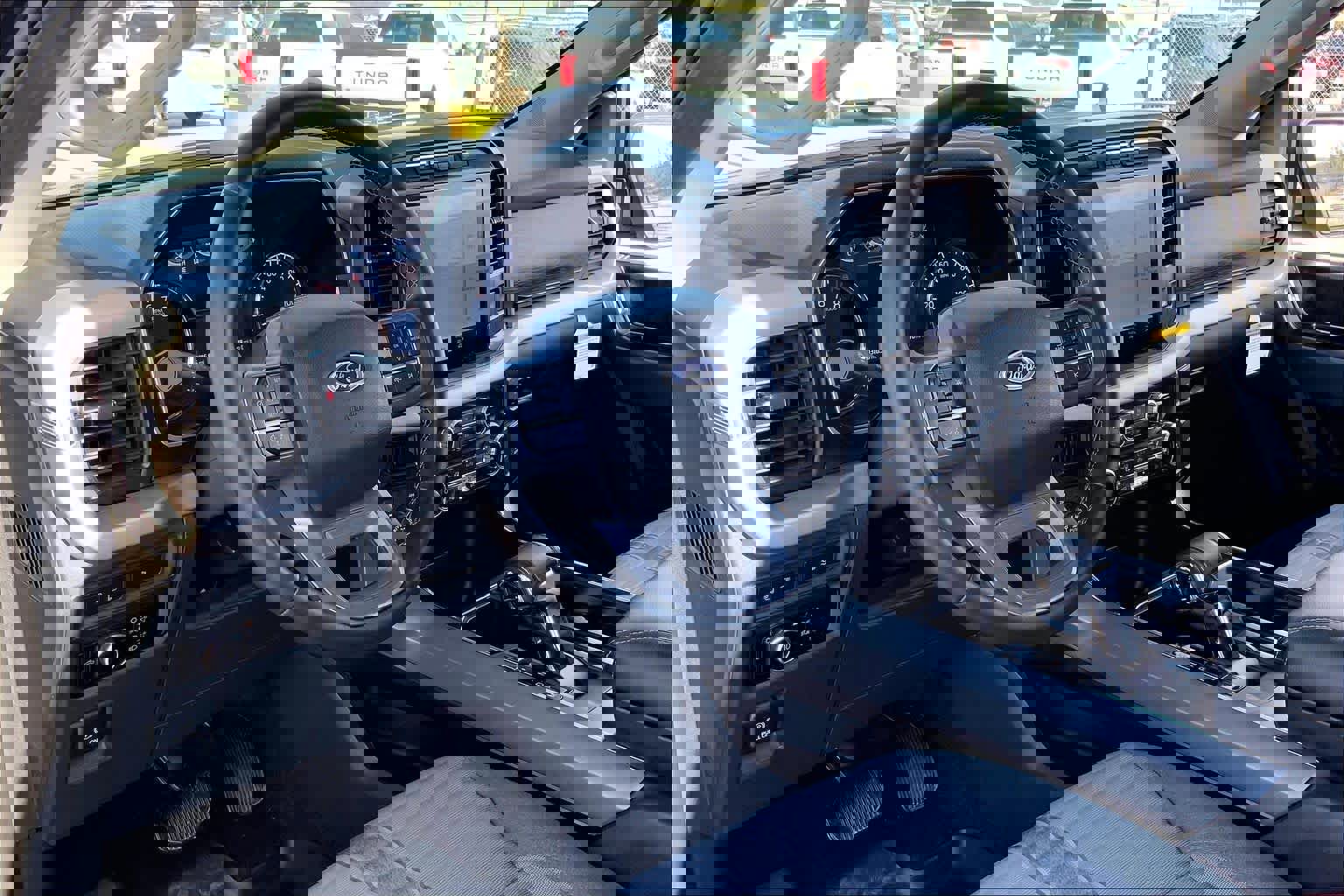 Used 2023 Ford F150 XLT image 16