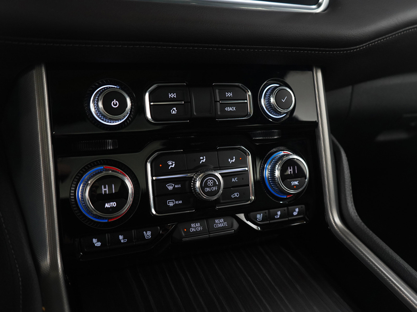 Used 2021 GMC Yukon XL Denali w/ Denali Ultimate Package image 26