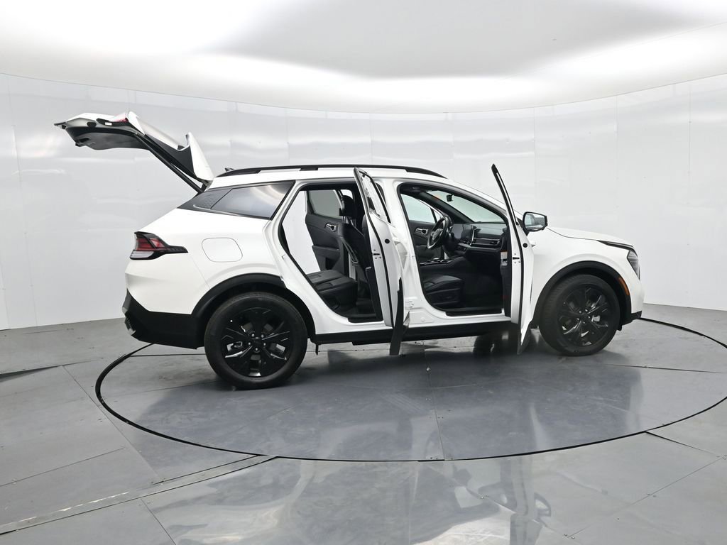 Certified 2025 Kia Sportage X-Line Prestige image 3