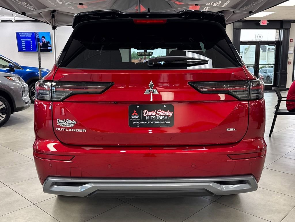 New 2026 Mitsubishi Outlander SEL FWD image 5
