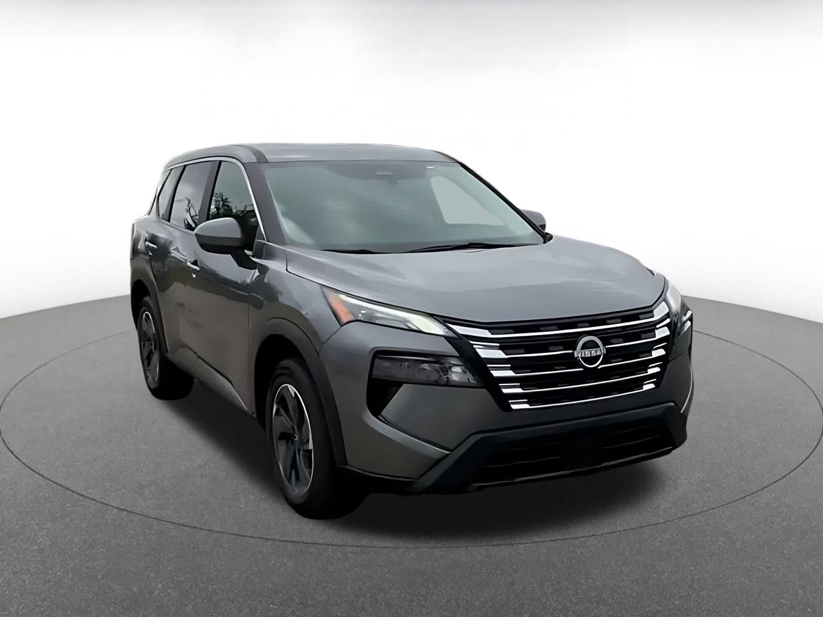 Used 2025 Nissan Rogue SV FWD image 3