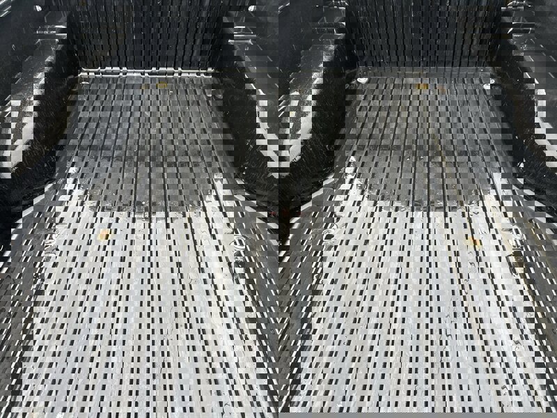 Used 2014 Toyota Tacoma PreRunner w/ SR5 Package image 11