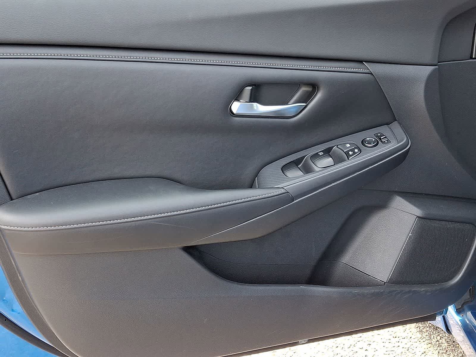 Used 2020 Nissan Sentra SV FWD image 27