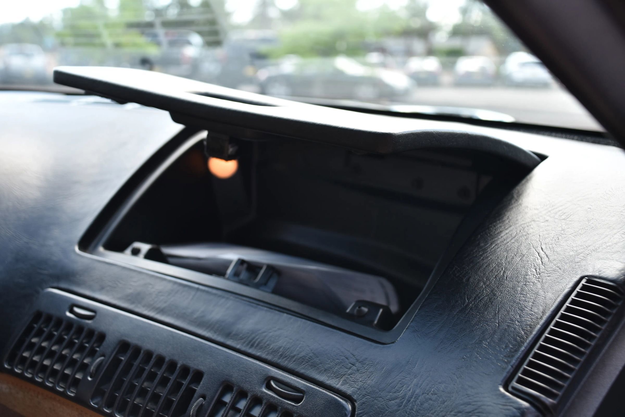 Used 1993 Chevrolet Corvette Convertible image 24