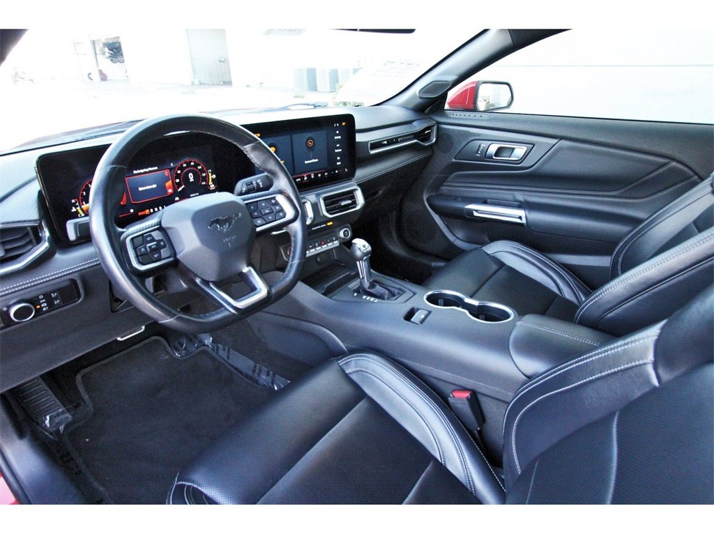 Used 2024 Ford Mustang Premium image 10