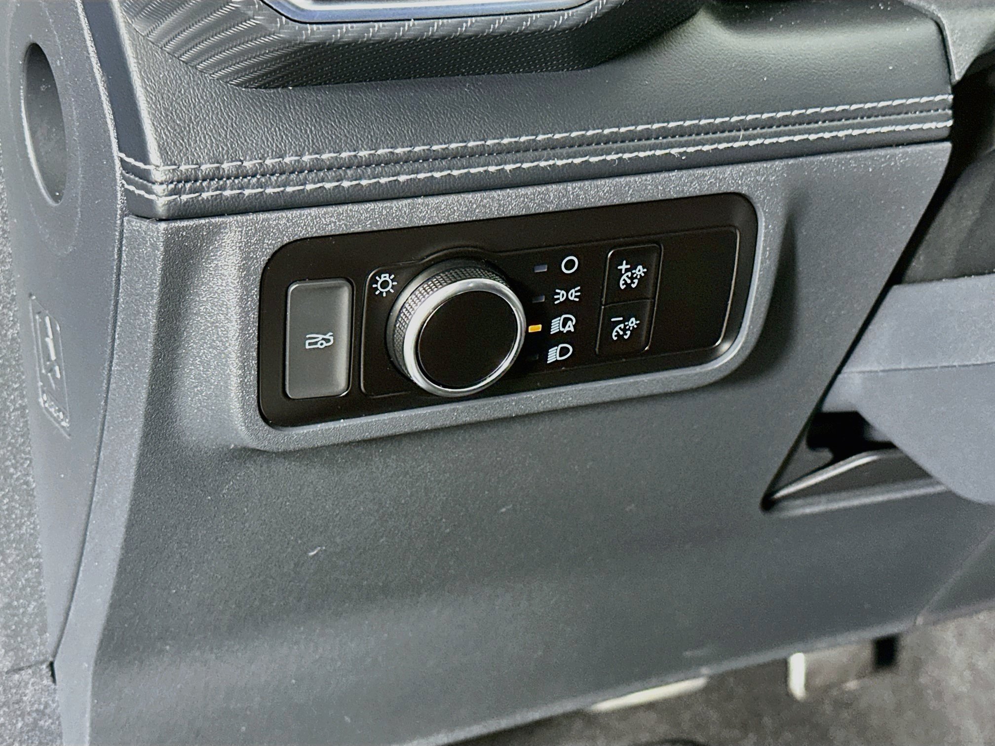 Used 2024 Ford Mustang GT Premium RWD image 16