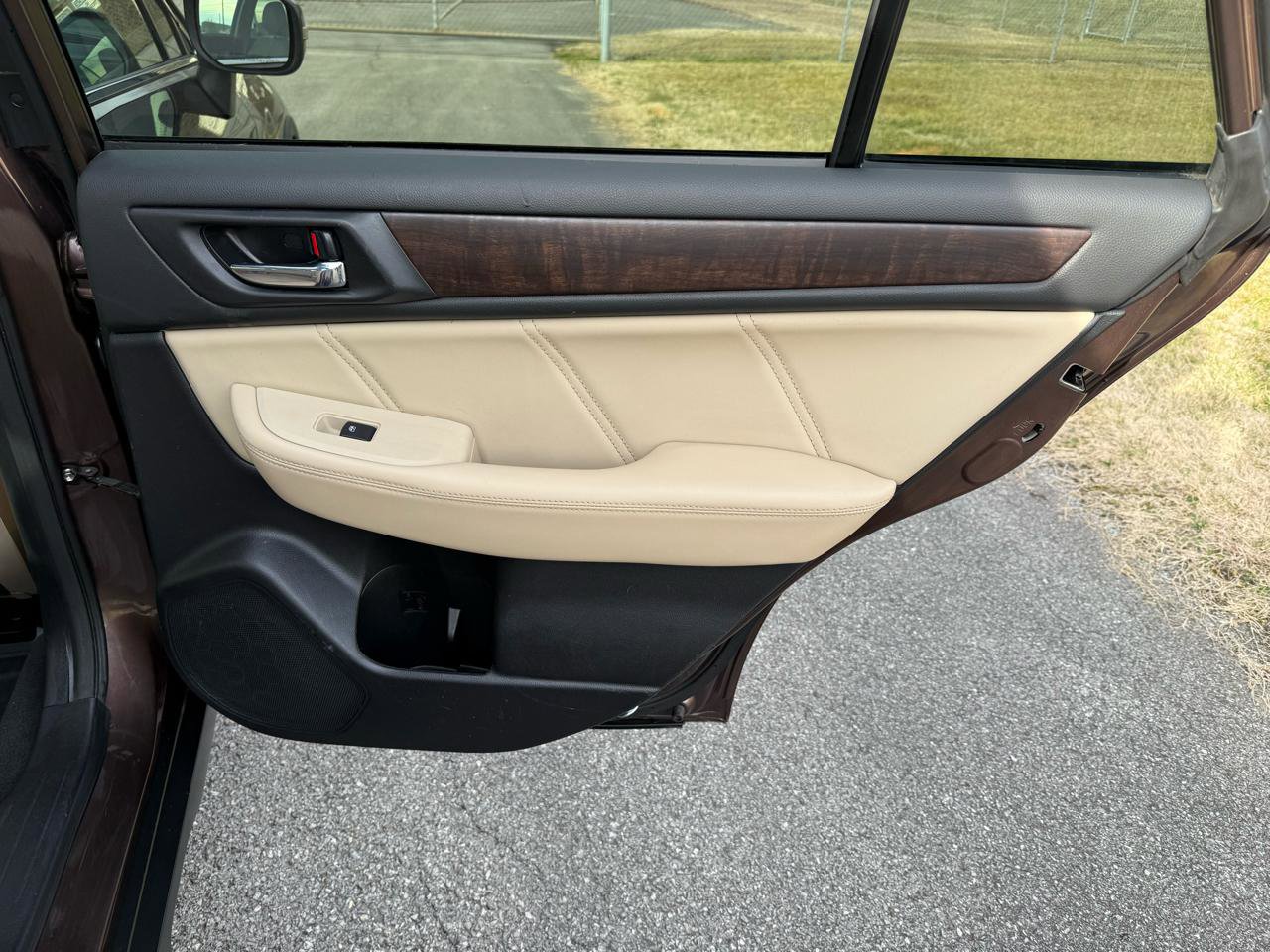 Used 2019 Subaru Outback 3.6R Limited image 28