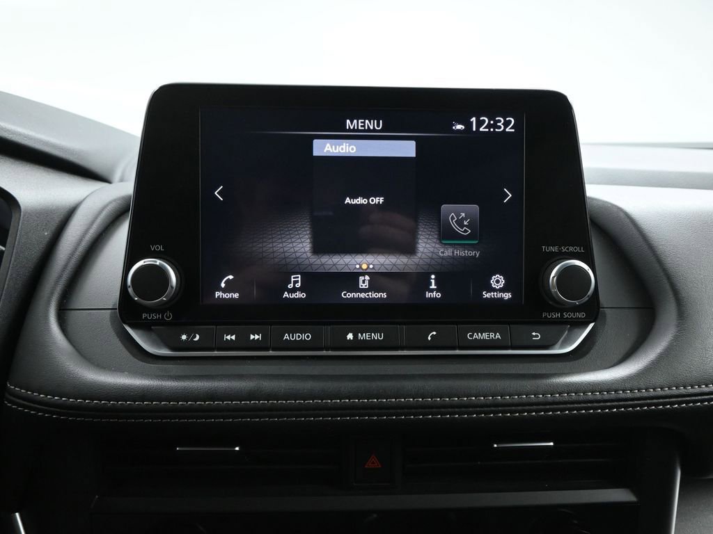 Used 2024 Nissan Rogue SV image 26