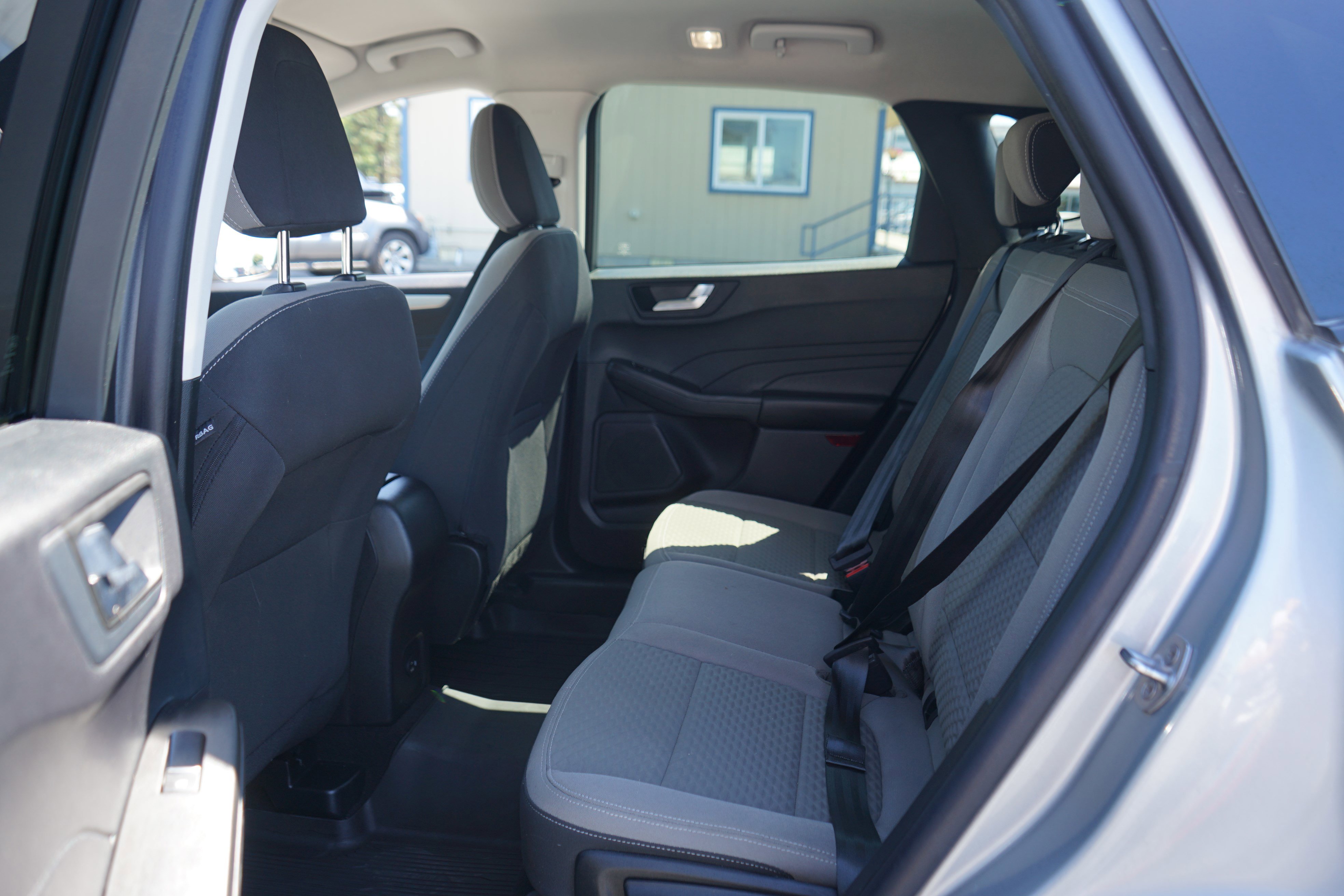 Used 2021 Ford Escape SE image 25