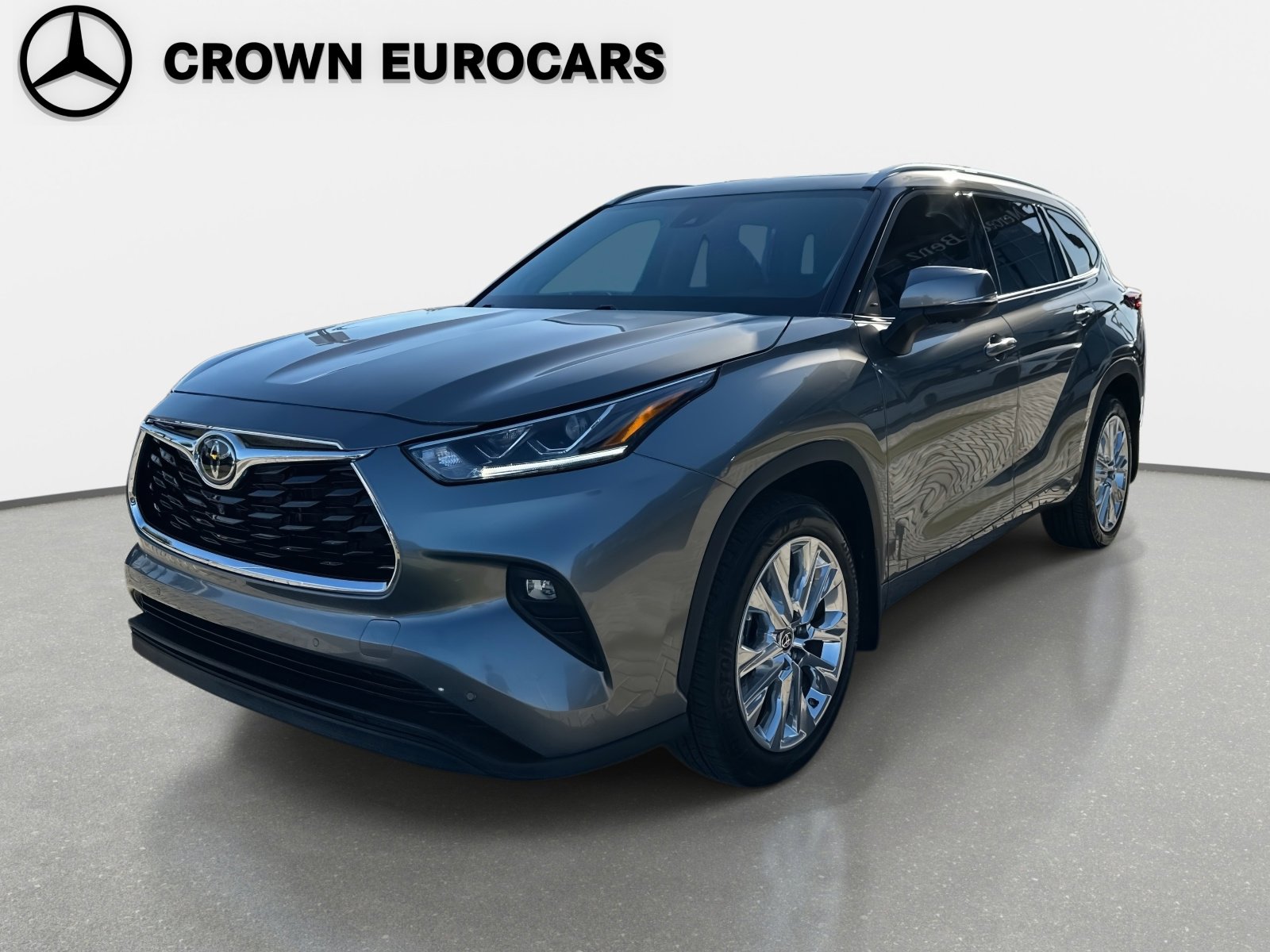 Used 2025 Toyota Highlander Limited image 8