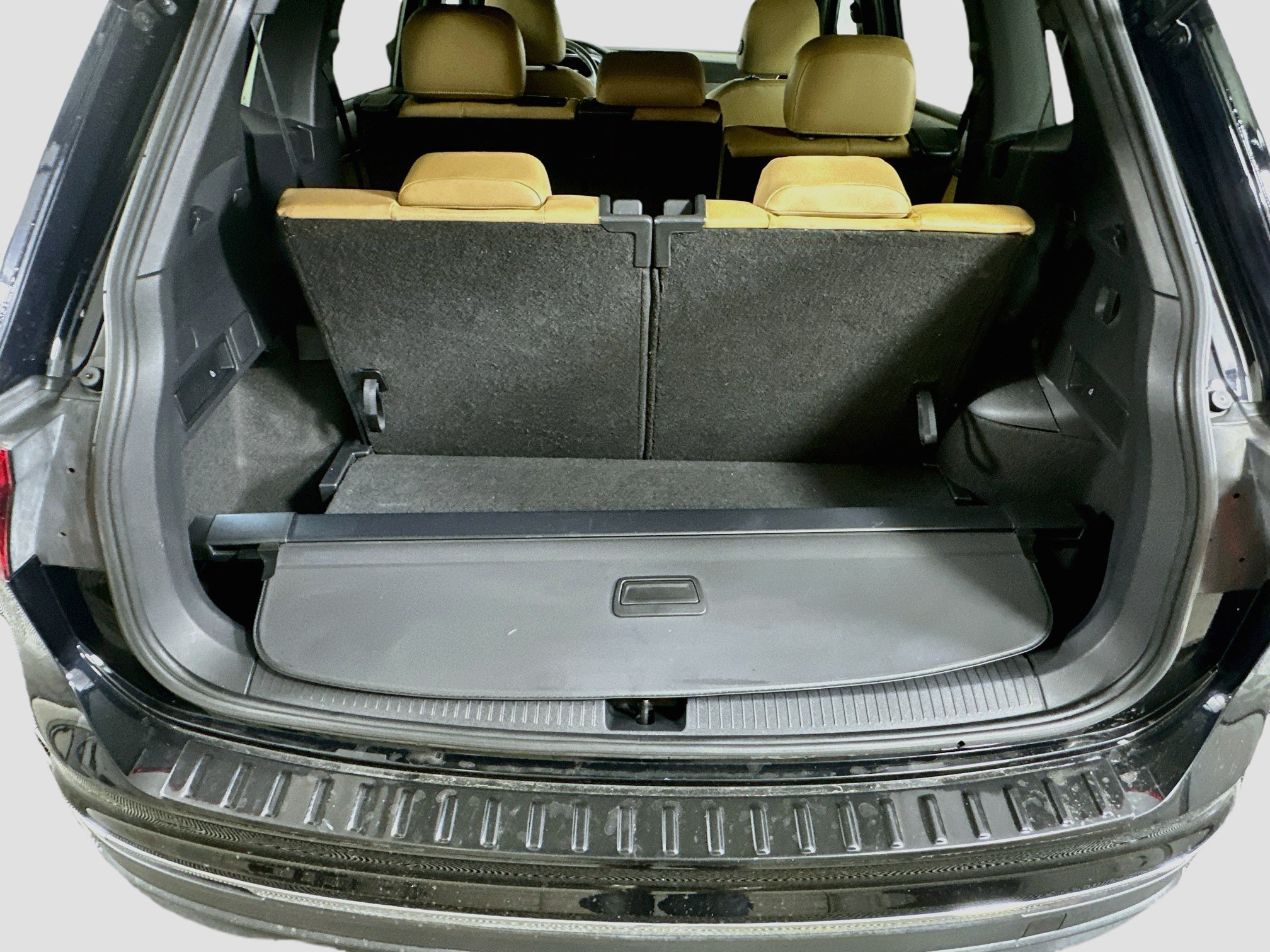Used 2023 Volkswagen Tiguan SE FWD image 28