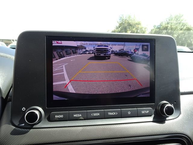 Used 2023 Hyundai Kona SE image 22