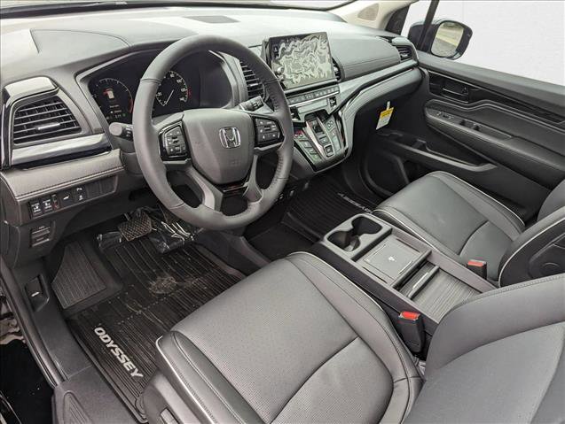 New 2026 Honda Odyssey Elite image 3