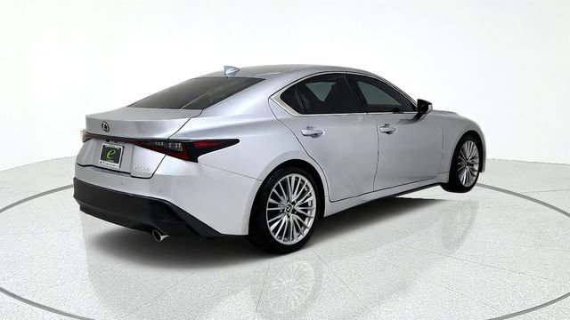 Used 2023 Lexus IS 300 w/ Premium Package RWD image 9