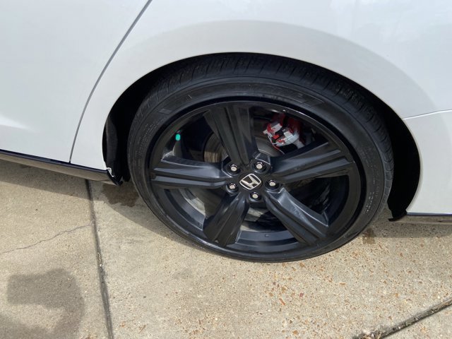 Used 2023 Honda Accord Sport image 29