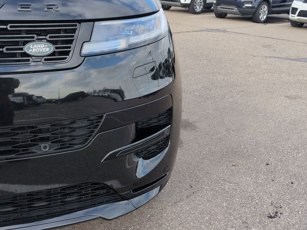 Used 2024 Land Rover Range Rover Sport Dynamic SE AWD/4WD image 10