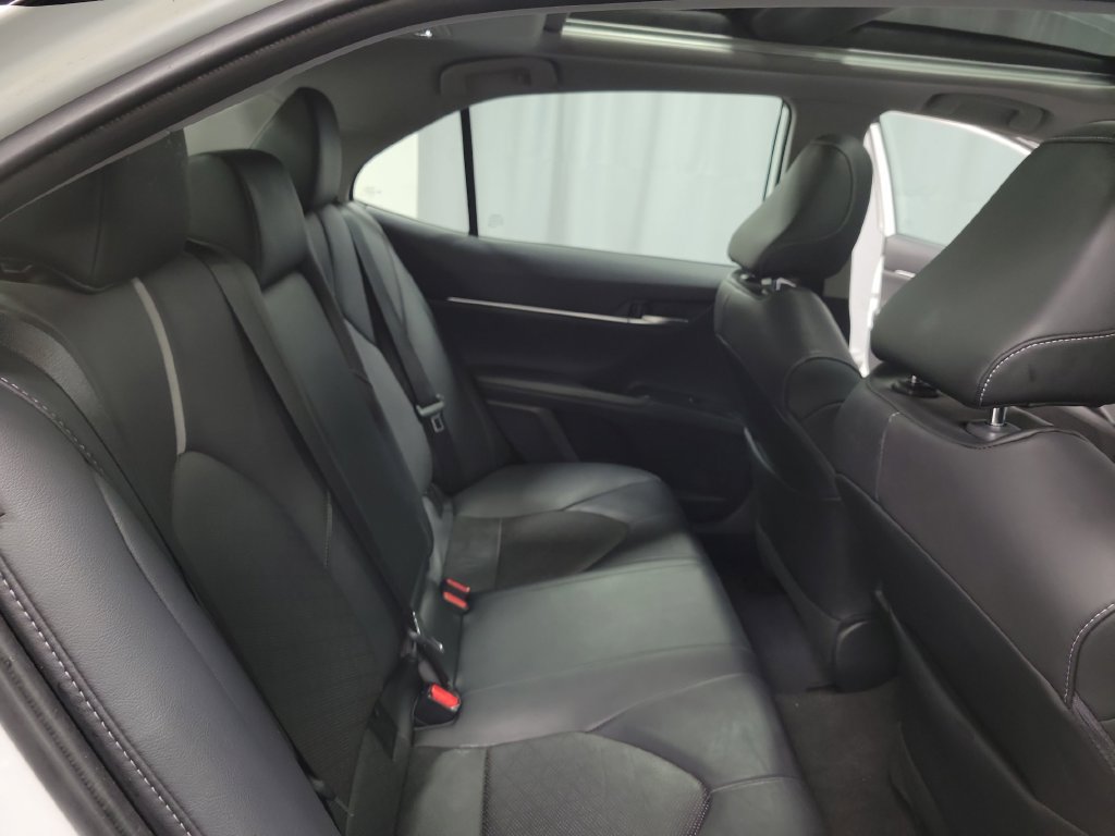 Used 2020 Toyota Camry XSE w/ Navigation Package FWD image 32