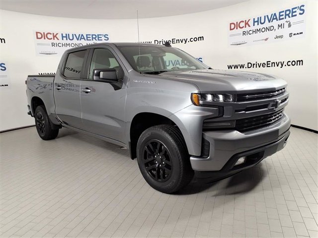 Used 2021 Chevrolet Silverado 1500 RST image 3
