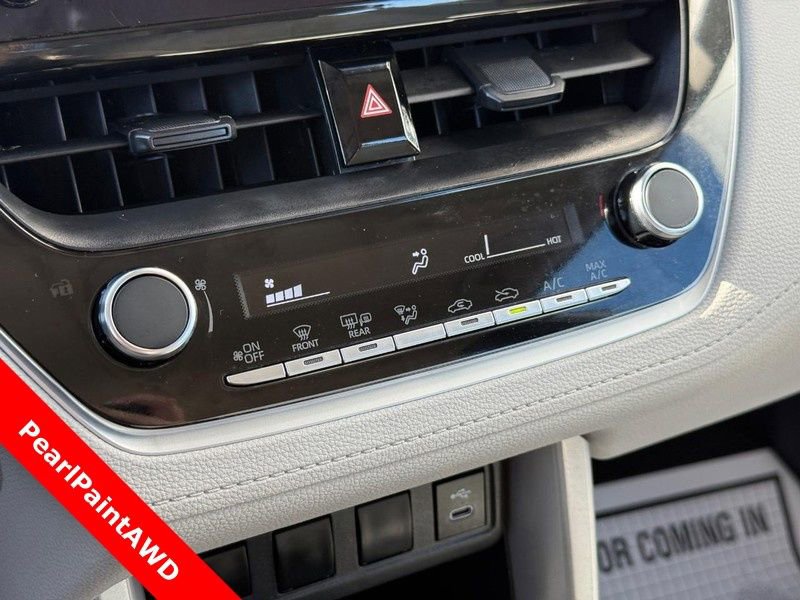 Used 2024 Toyota Corolla Cross L AWD/4WD image 28