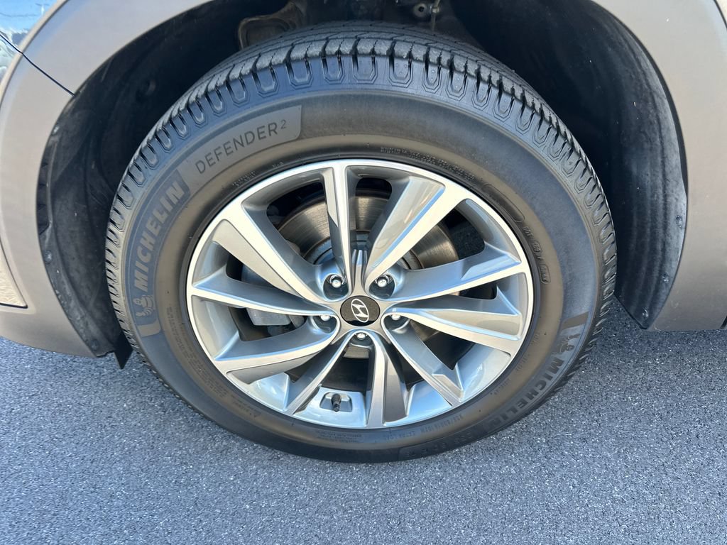 Used 2020 Hyundai Santa Fe SEL w/ Convenience Package AWD/4WD image 13