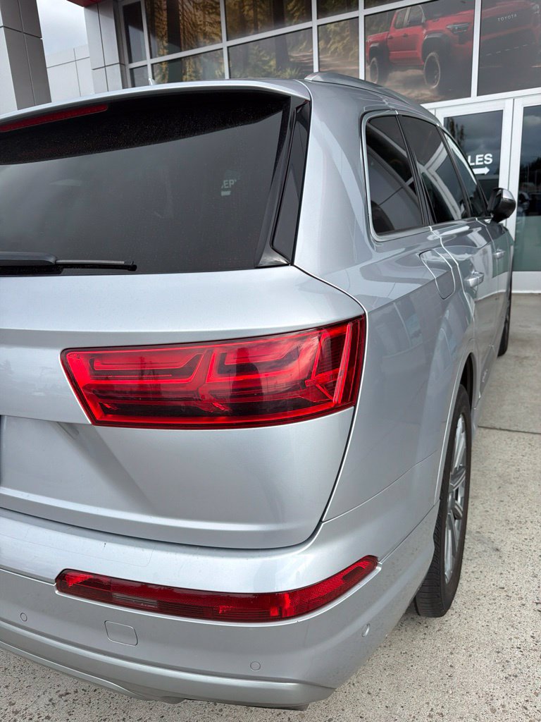Used 2019 Audi Q7 3.0T Prestige w/ Prestige Package AWD/4WD image 4