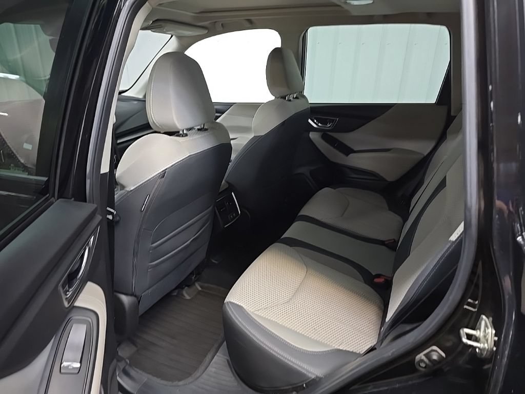 Used 2020 Subaru Forester Premium AWD/4WD image 31