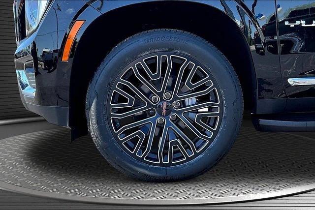 New 2026 GMC Yukon XL Elevation AWD/4WD image 13