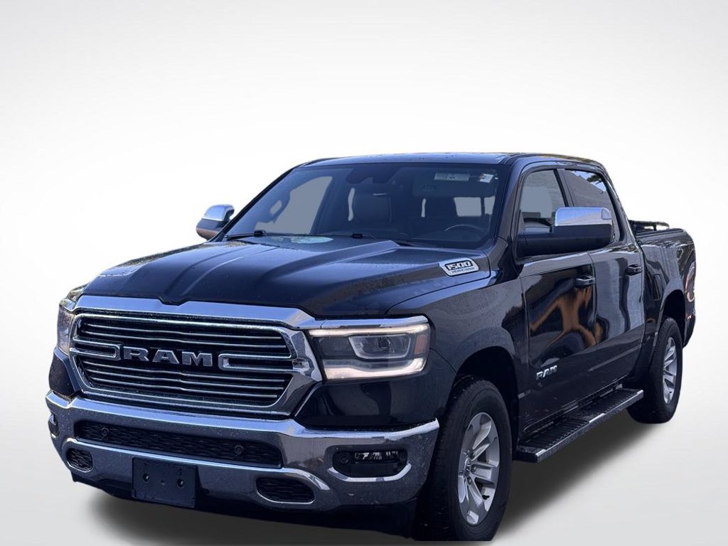 Used 2023 RAM 1500 Laramie AWD/4WD image 2