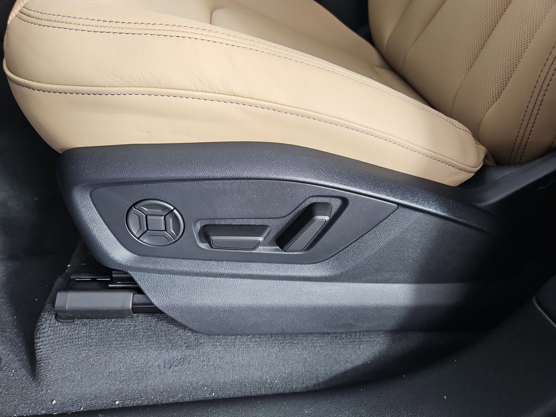 New 2026 Audi Q7 3.0T Premium Plus image 17