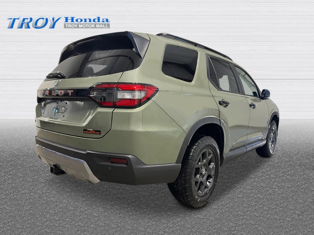 New 2026 Honda Pilot TrailSport image 7