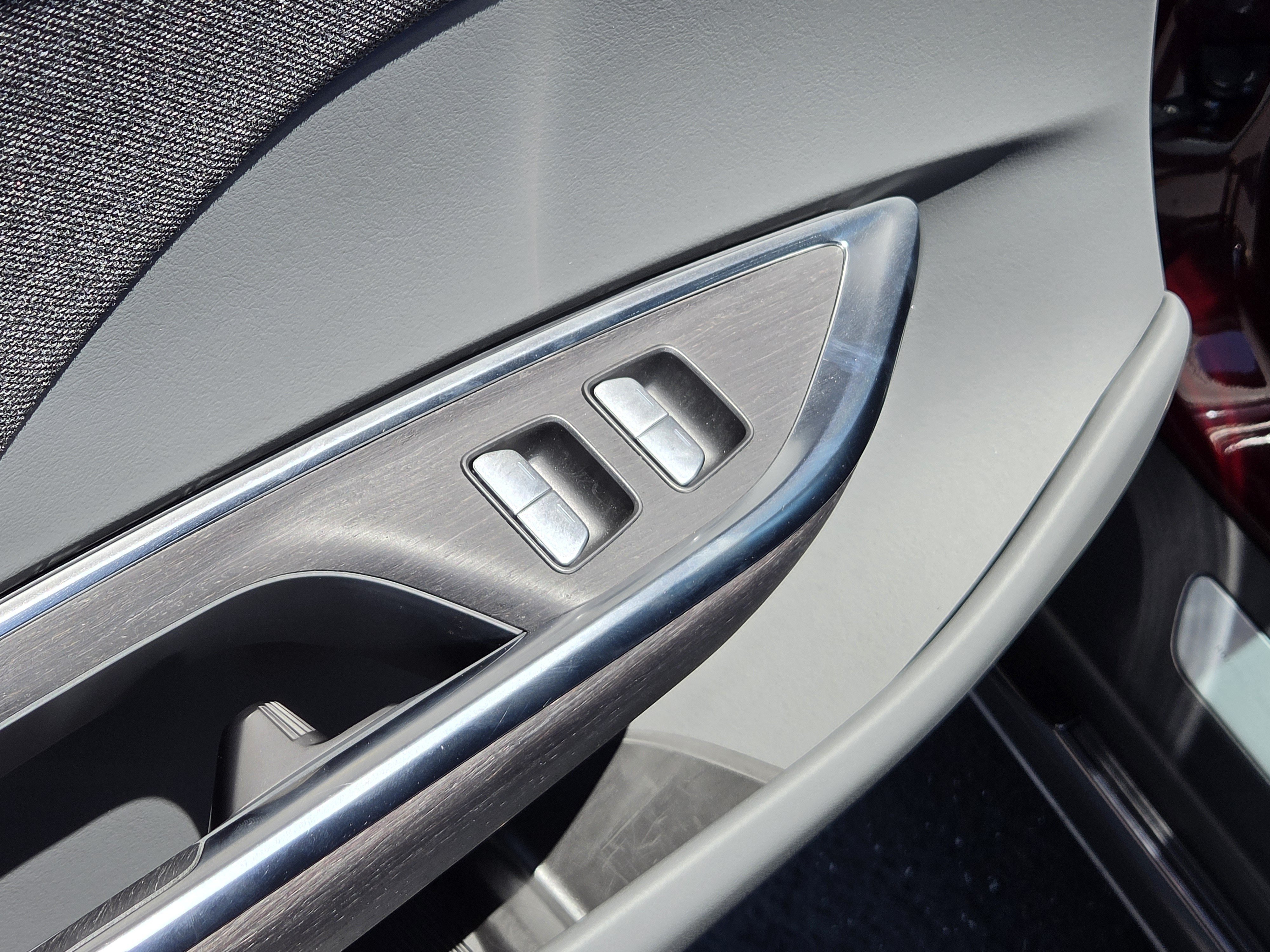 Used 2024 Lucid Air Touring AWD/4WD image 14