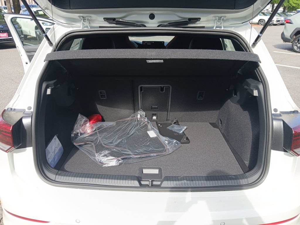 New 2026 Volkswagen GTI SE FWD image 23