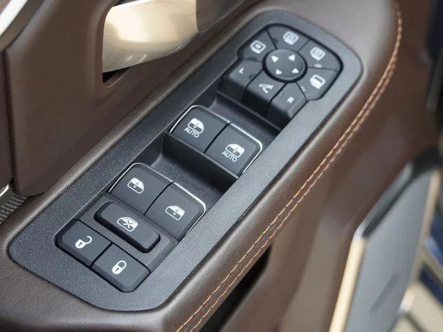 Certified 2025 RAM 3500 Longhorn AWD/4WD image 22