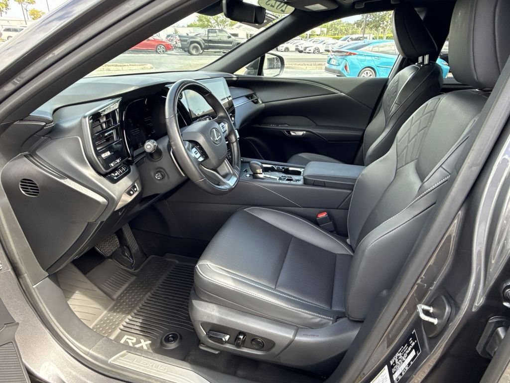 Used 2025 Lexus RX 350 Premium image 30