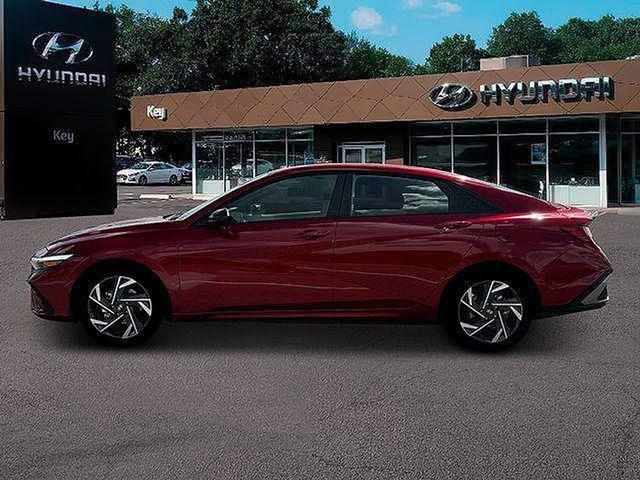 New 2025 Hyundai Elantra Sport FWD image 5