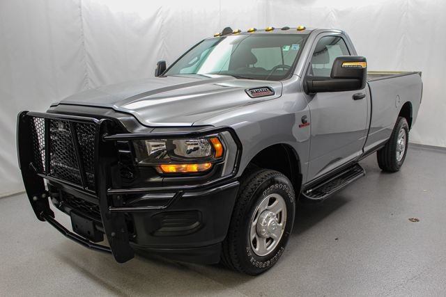 Used 2024 RAM 3500 Tradesman w/ Snow Chief Group AWD/4WD image 5