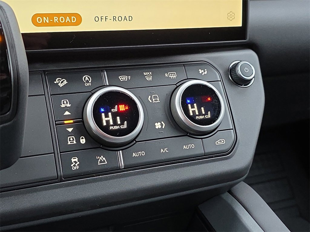 New 2026 Land Rover Defender 110 S image 23
