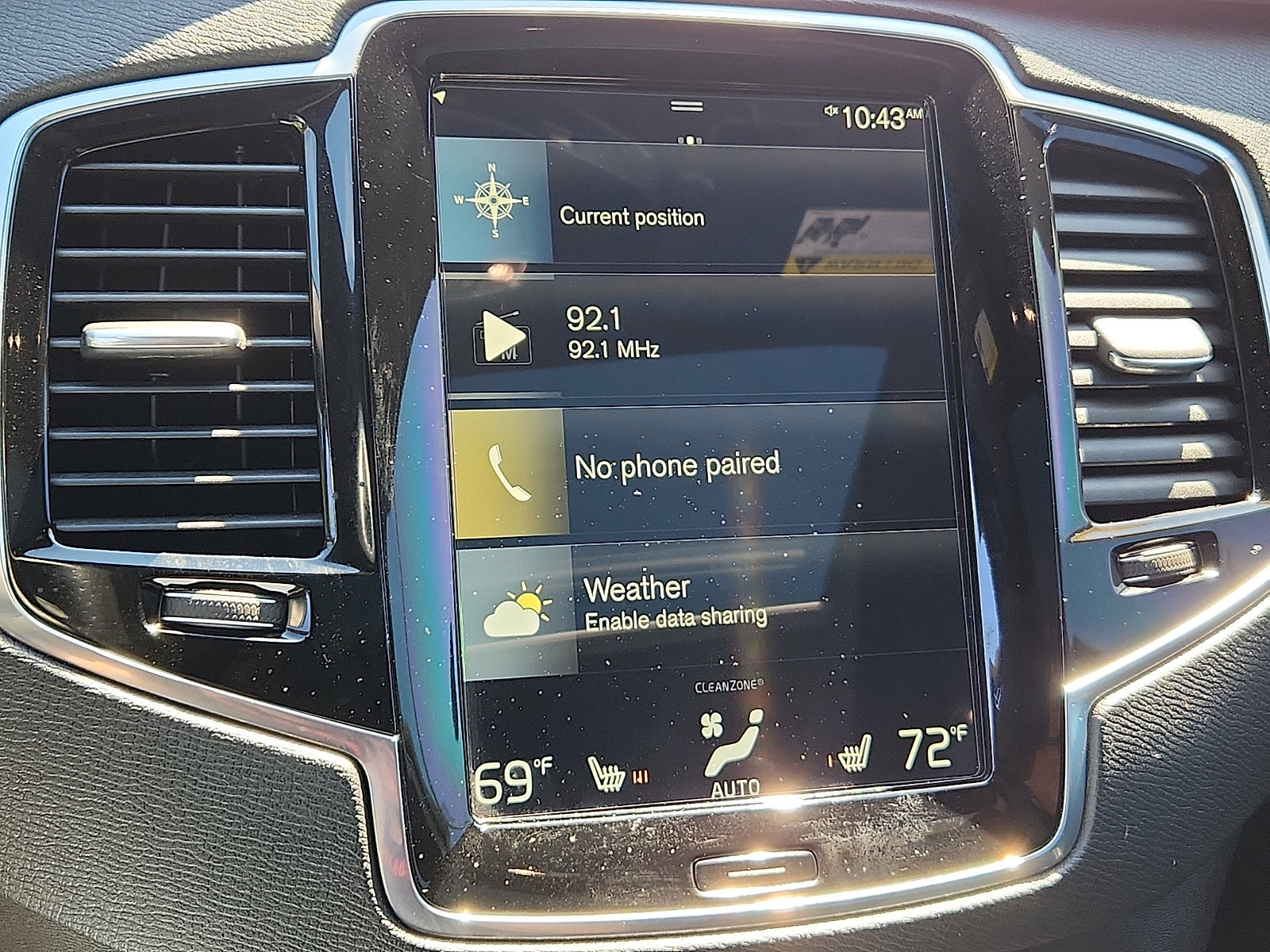 Used 2017 Volvo XC90 T6 R-Design w/ Vision Package AWD/4WD image 18