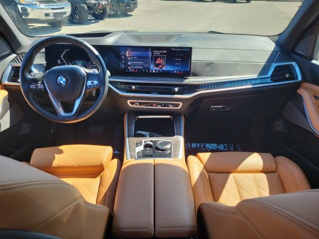 Used 2026 BMW X5 sDrive40i w/ Climate Comfort Package image 15