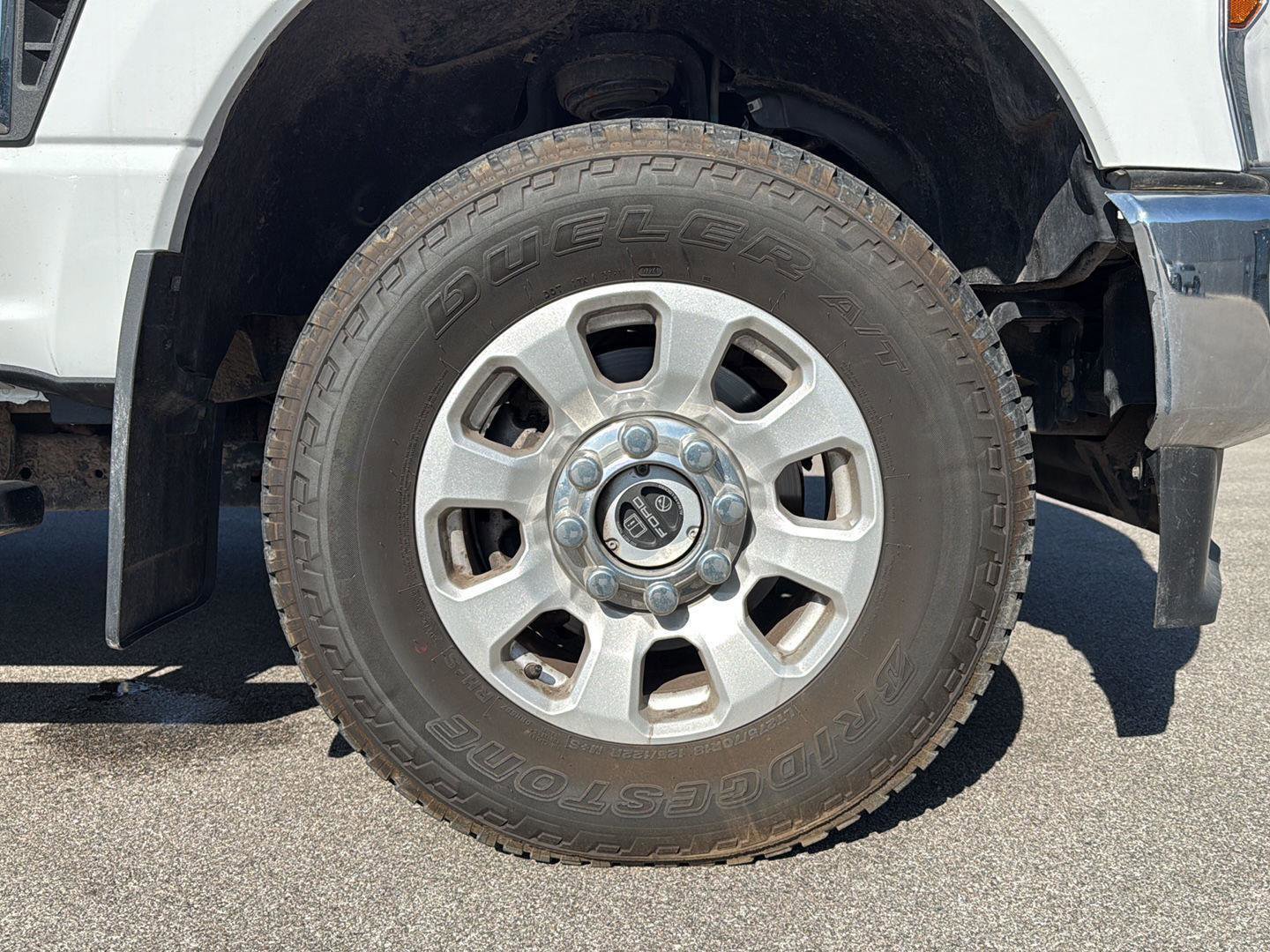 Used 2024 Ford F250 XLT w/ FX4 Off-Road Package AWD/4WD image 15