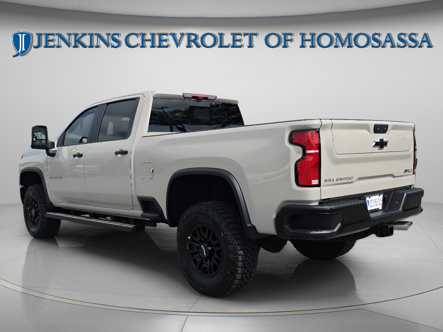 New 2026 Chevrolet Silverado 2500 ZR2 AWD/4WD image 3