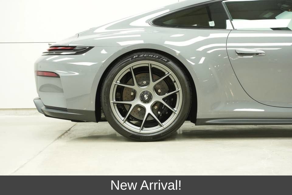 Used 2026 Porsche 911 GT3 RWD image 48