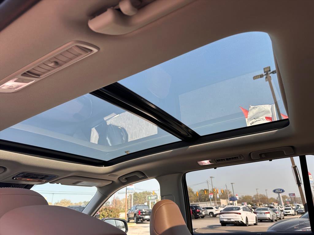 Used 2025 Toyota Grand Highlander Platinum image 15