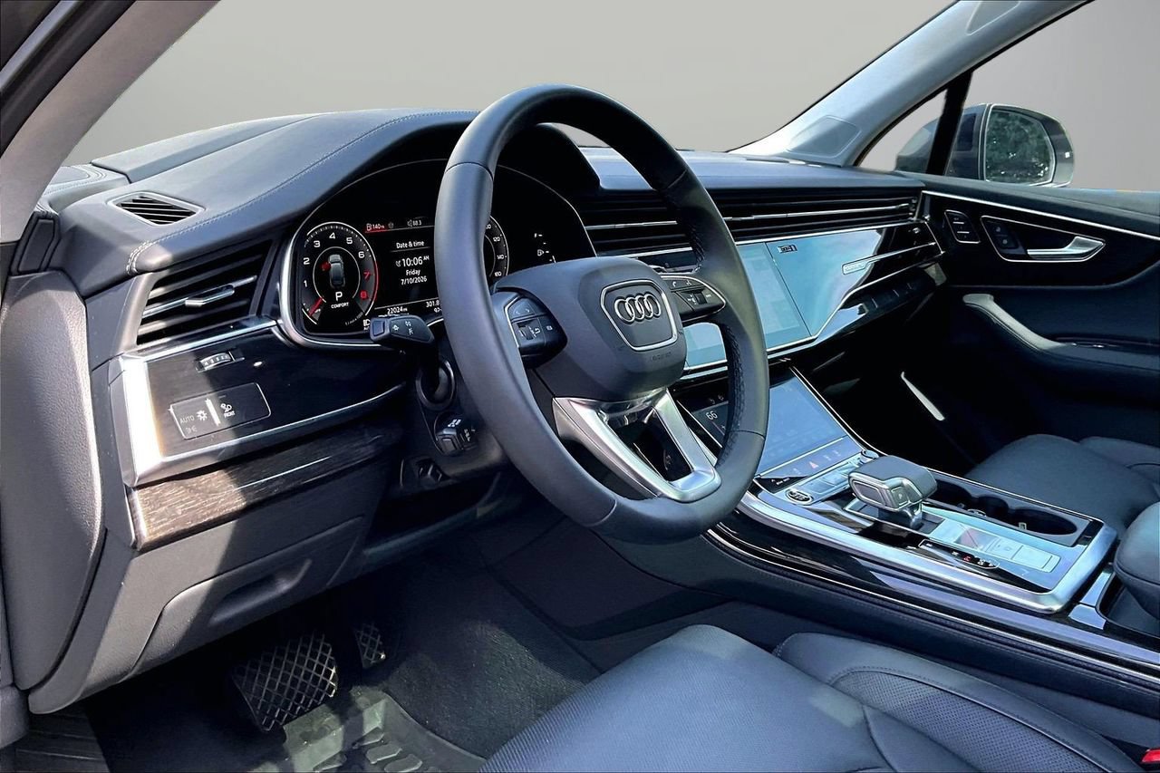 Used 2024 Audi Q7 3.0T Prestige AWD/4WD image 20