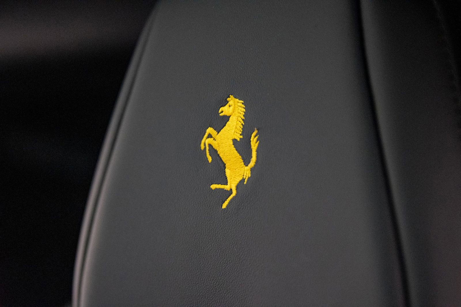 Used 2025 Ferrari 12Cilindri RWD image 18