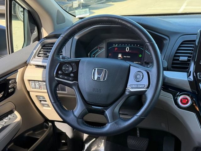 Used 2023 Honda Odyssey Touring image 12