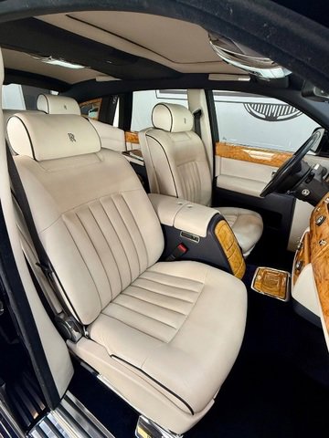 Used 2009 Rolls-Royce Phantom Sedan RWD image 18