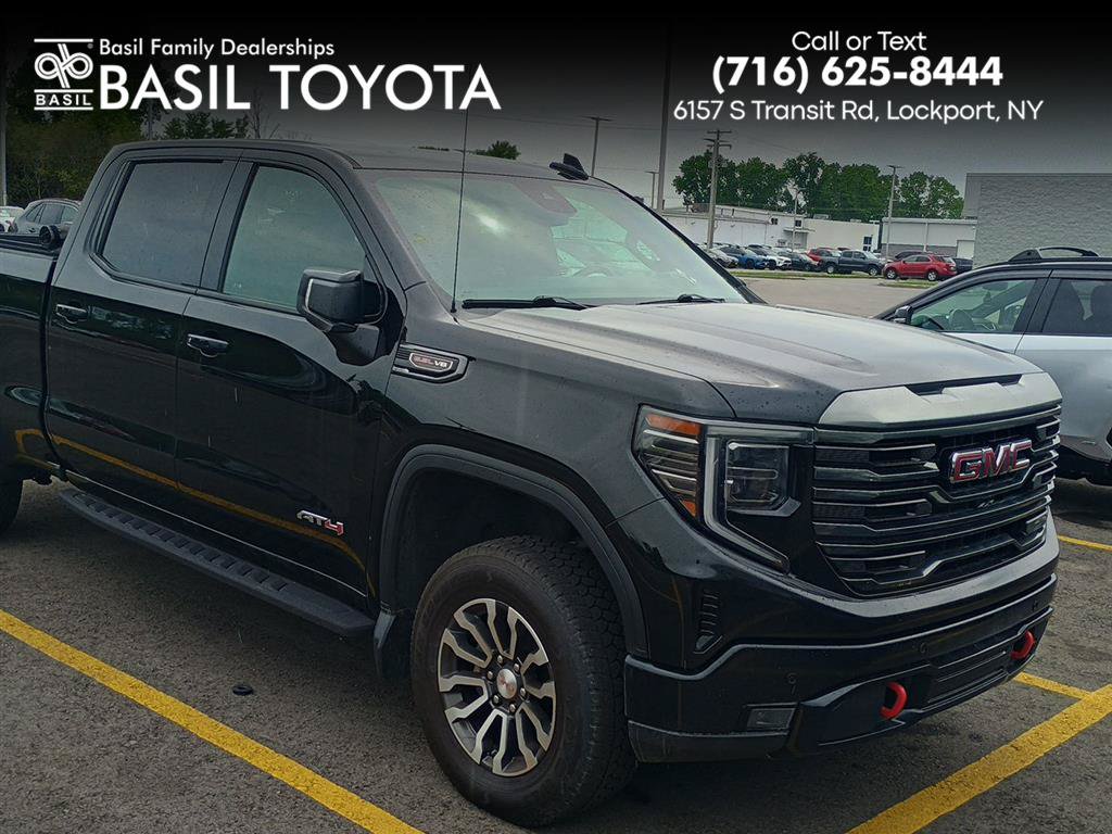 Used 2023 GMC Sierra 1500 AT4 AWD/4WD image 1